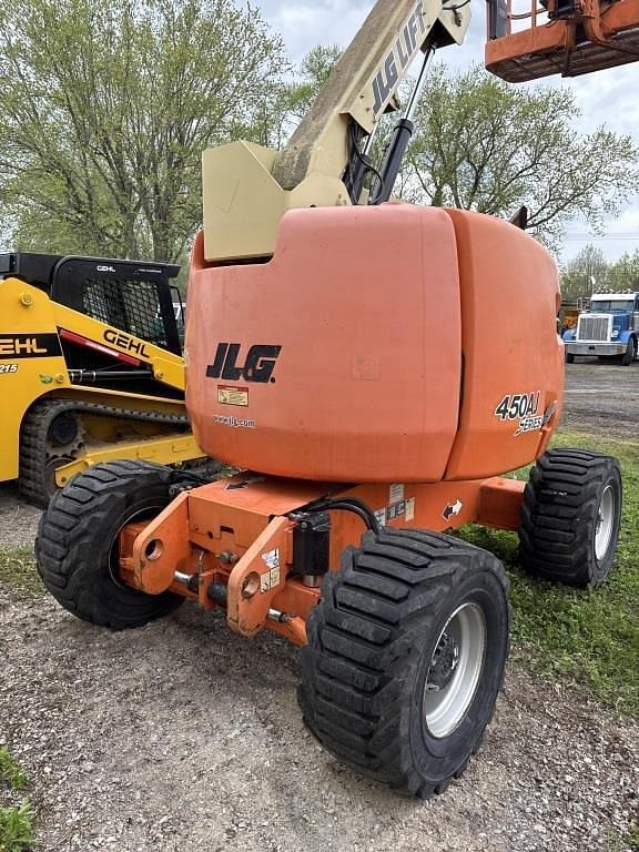 Image of JLG 450A Series II equipment image 2