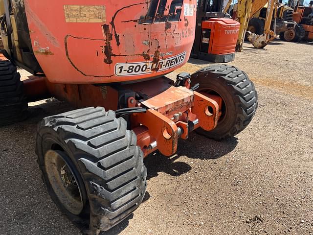 Image of JLG 450AJ equipment image 3