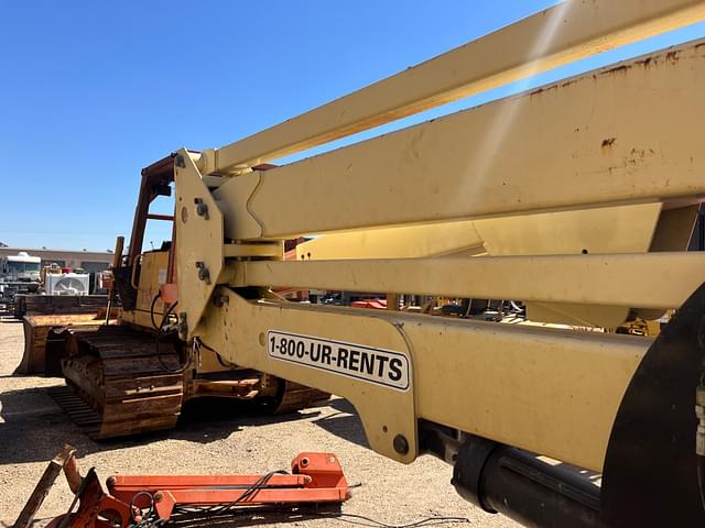 Image of JLG 450AJ equipment image 4