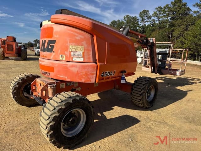 Image of JLG 450AJ equipment image 3