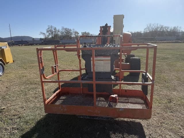 Image of JLG 450AJ equipment image 1