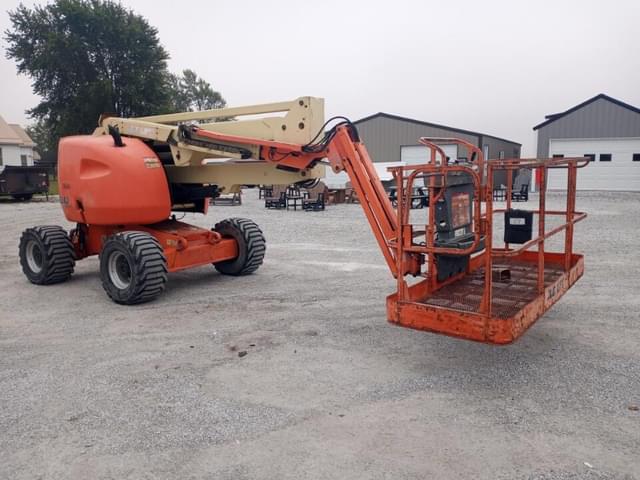 Image of JLG 450AJ equipment image 2
