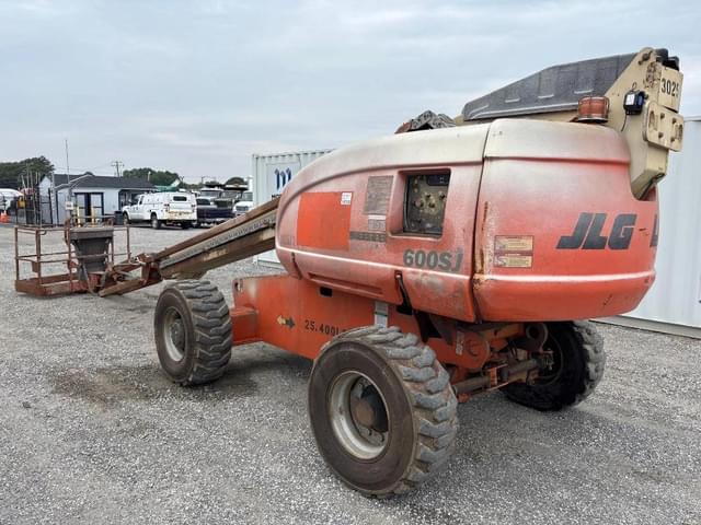 Image of JLG 600SJ equipment image 1