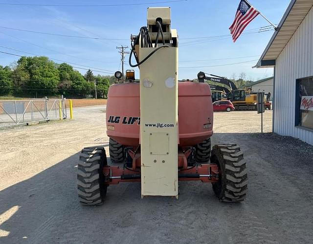 Image of JLG 600AJ equipment image 3