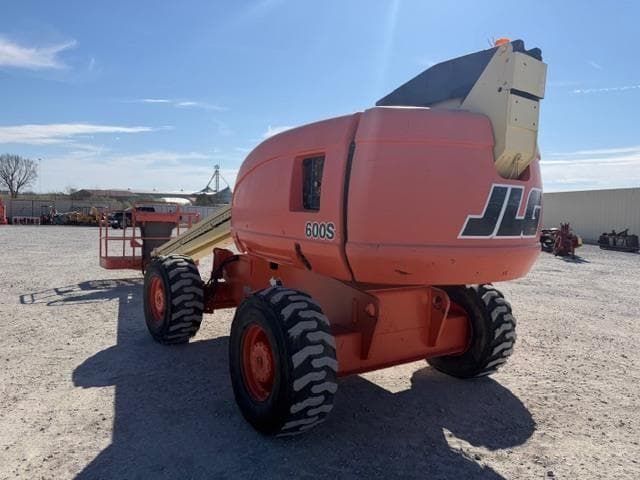 Image of JLG 600S equipment image 3