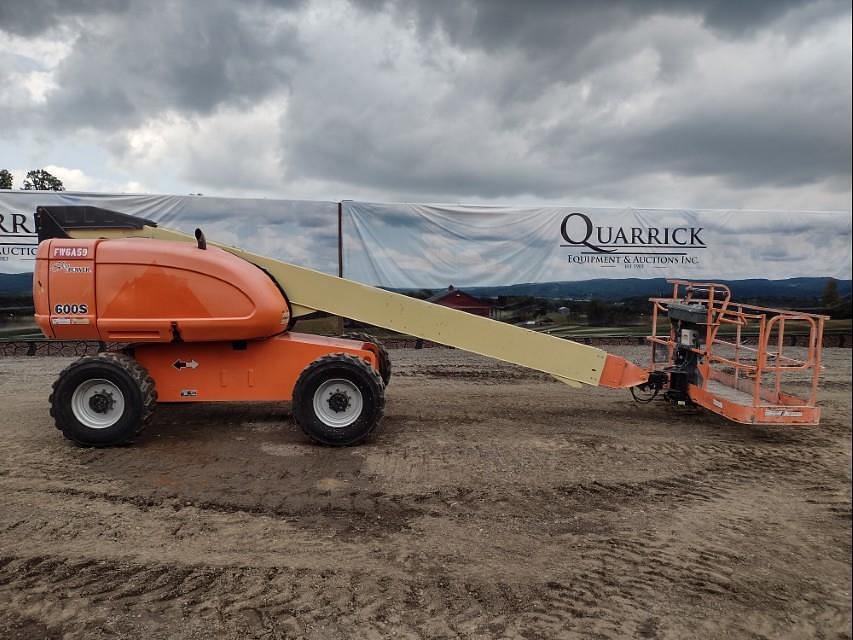 Image of JLG 600S Primary image