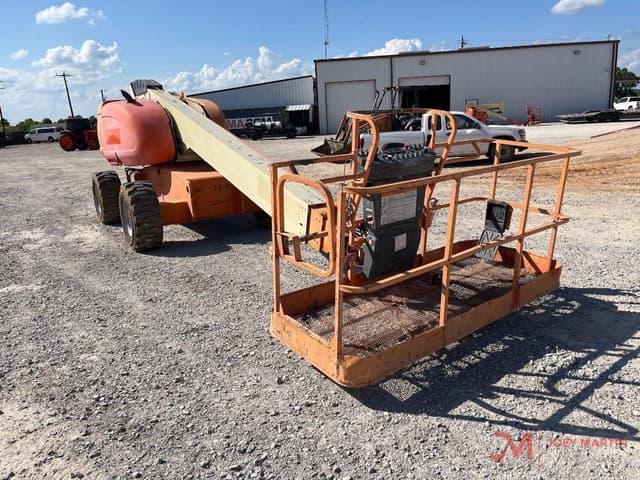 Image of JLG 600S equipment image 2