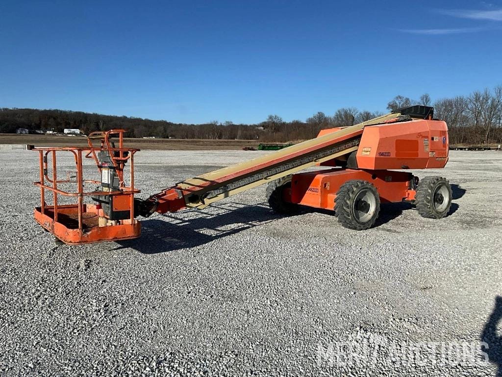 JLG 600S Equipment Image0