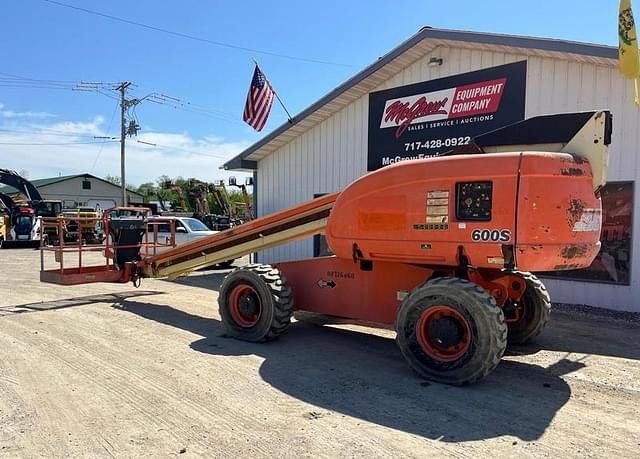 Image of JLG 600S equipment image 2