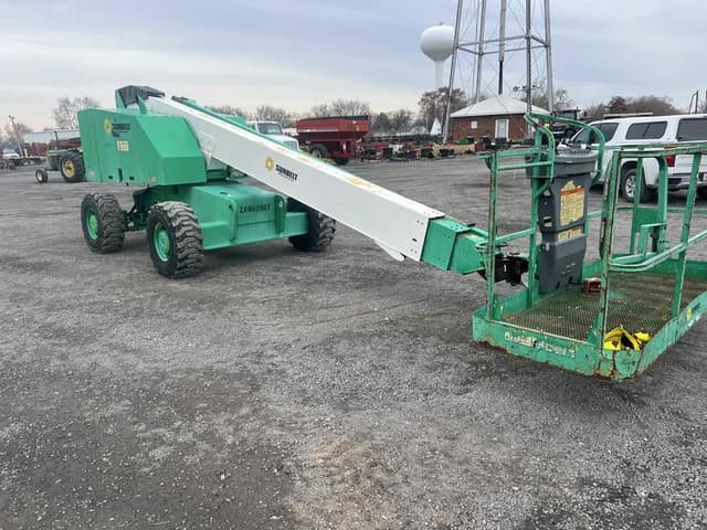 Image of JLG 601S equipment image 2