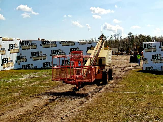 Image of JLG 60H equipment image 1