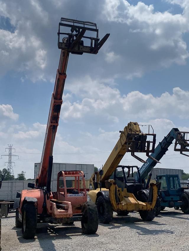 Image of JLG 644E-42 equipment image 3