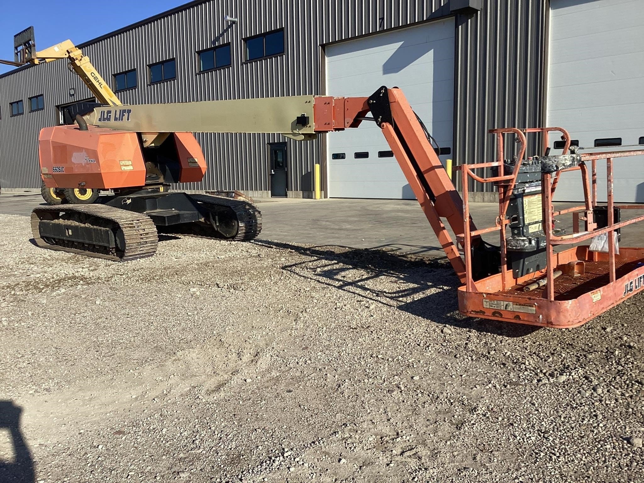 2015 JLG 660SJC Equipment Image0