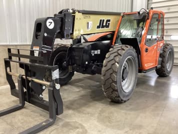 Main image JLG 742