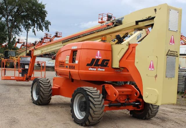 Image of JLG 800A equipment image 4