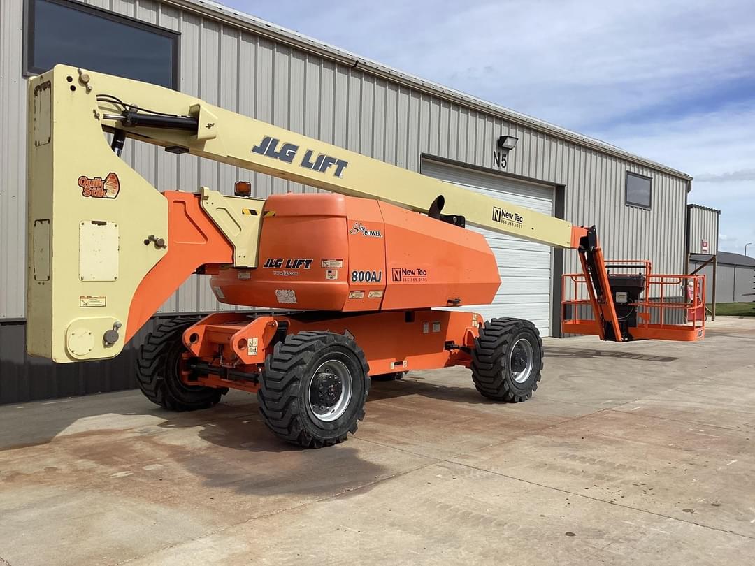 Image of JLG 800AJ Image 1