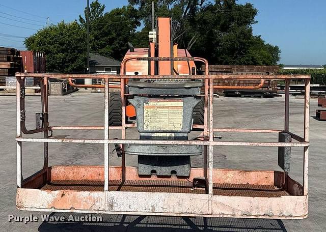 Image of JLG 800AJ equipment image 1