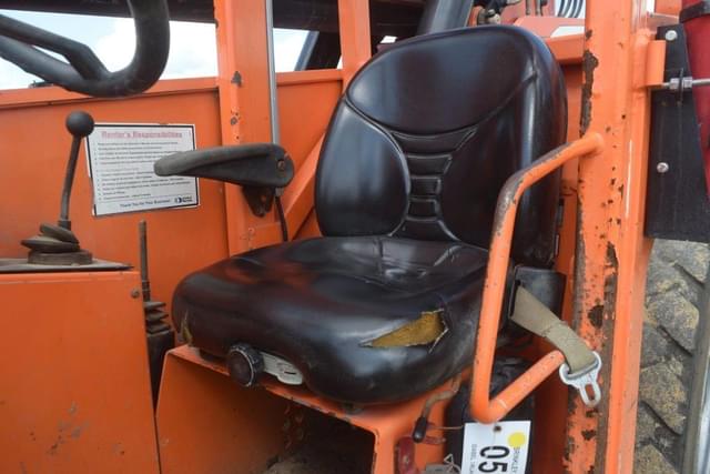 Image of JLG 8042 equipment image 4