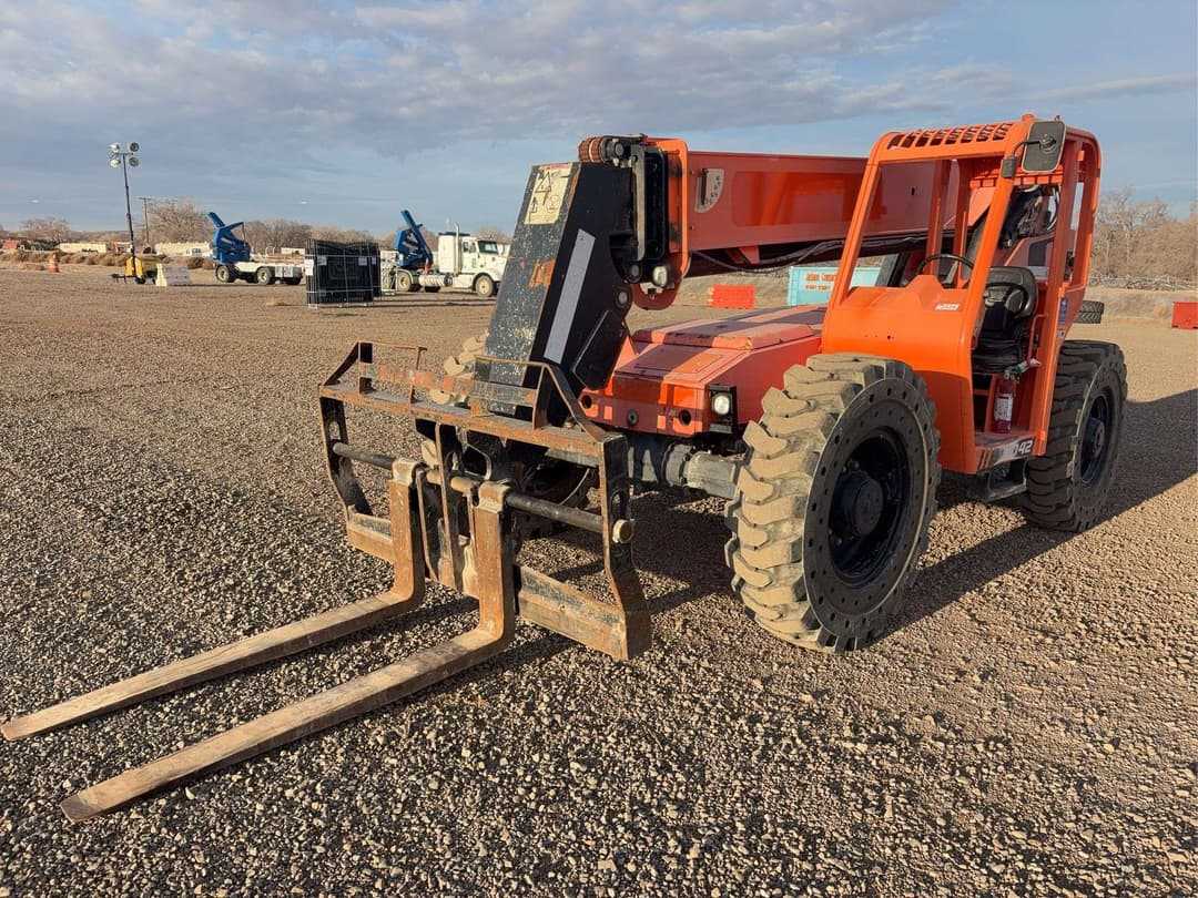 Image of JLG 8042 Primary image