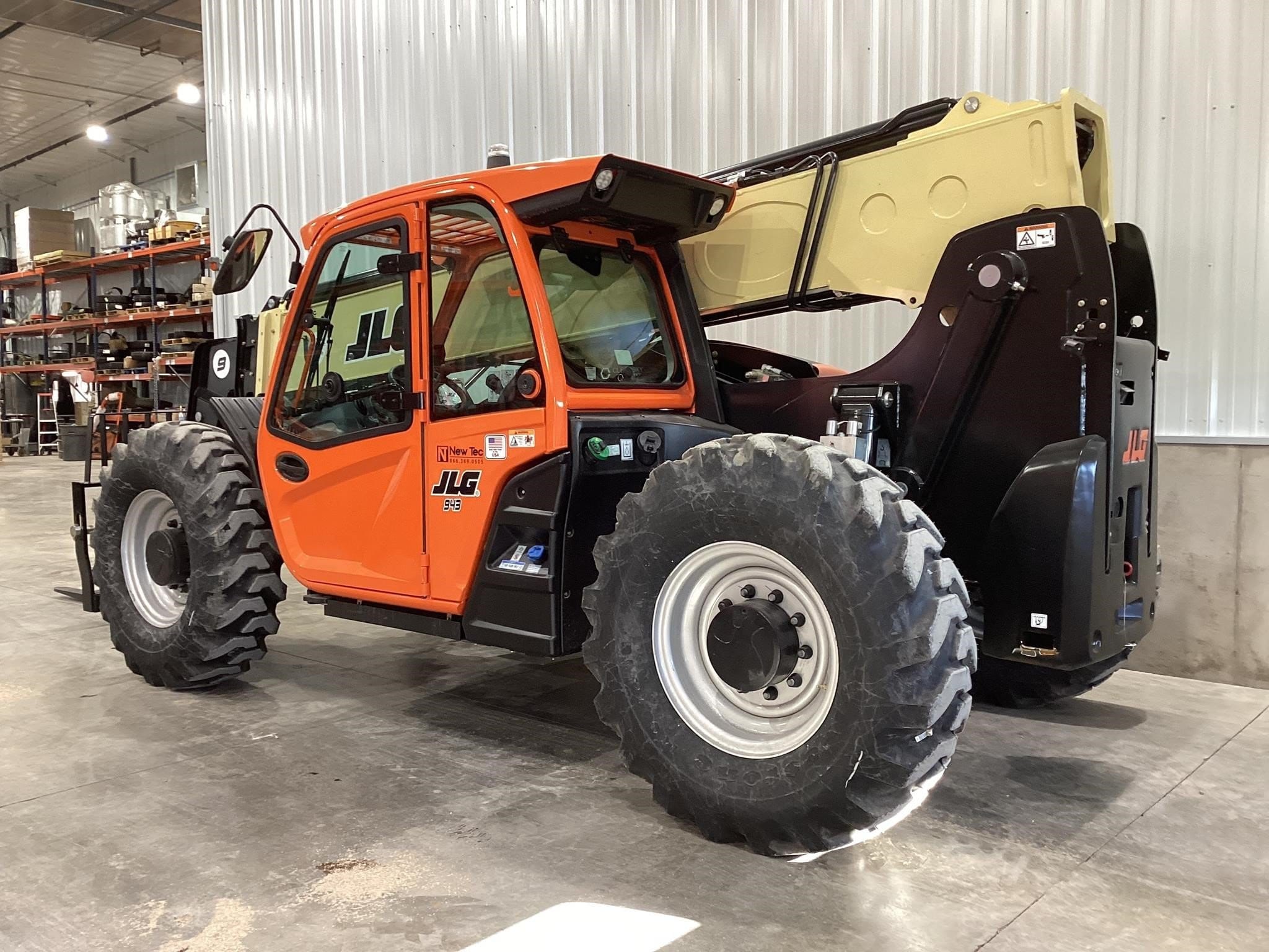 2025 JLG 943 Equipment Image0