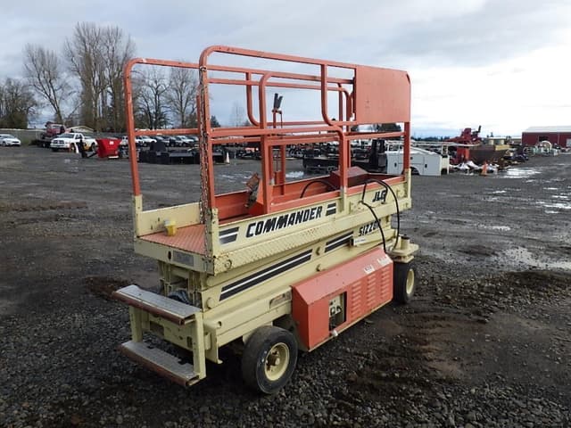 Image of JLG Commander equipment image 4