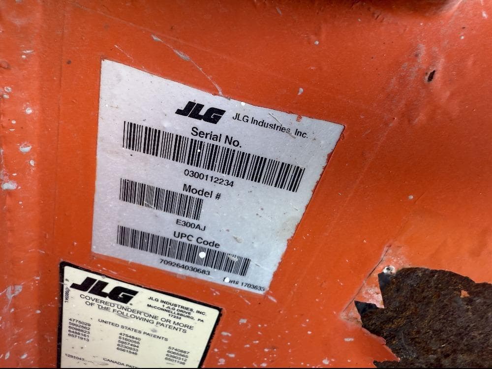 Image of JLG E300AJ Image 1
