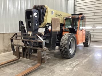 Main image JLG G12-55A