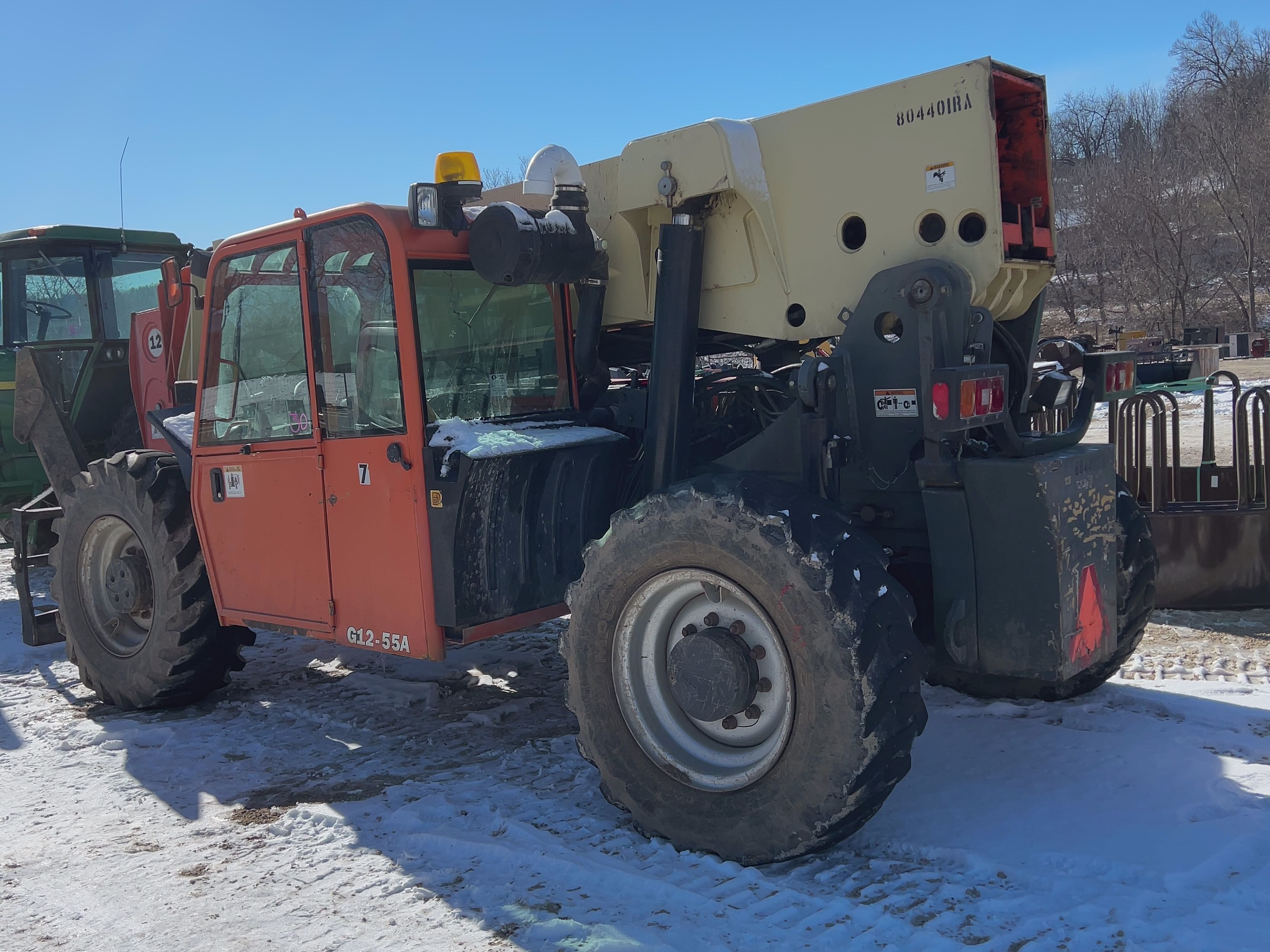 Main image JLG G12-55A