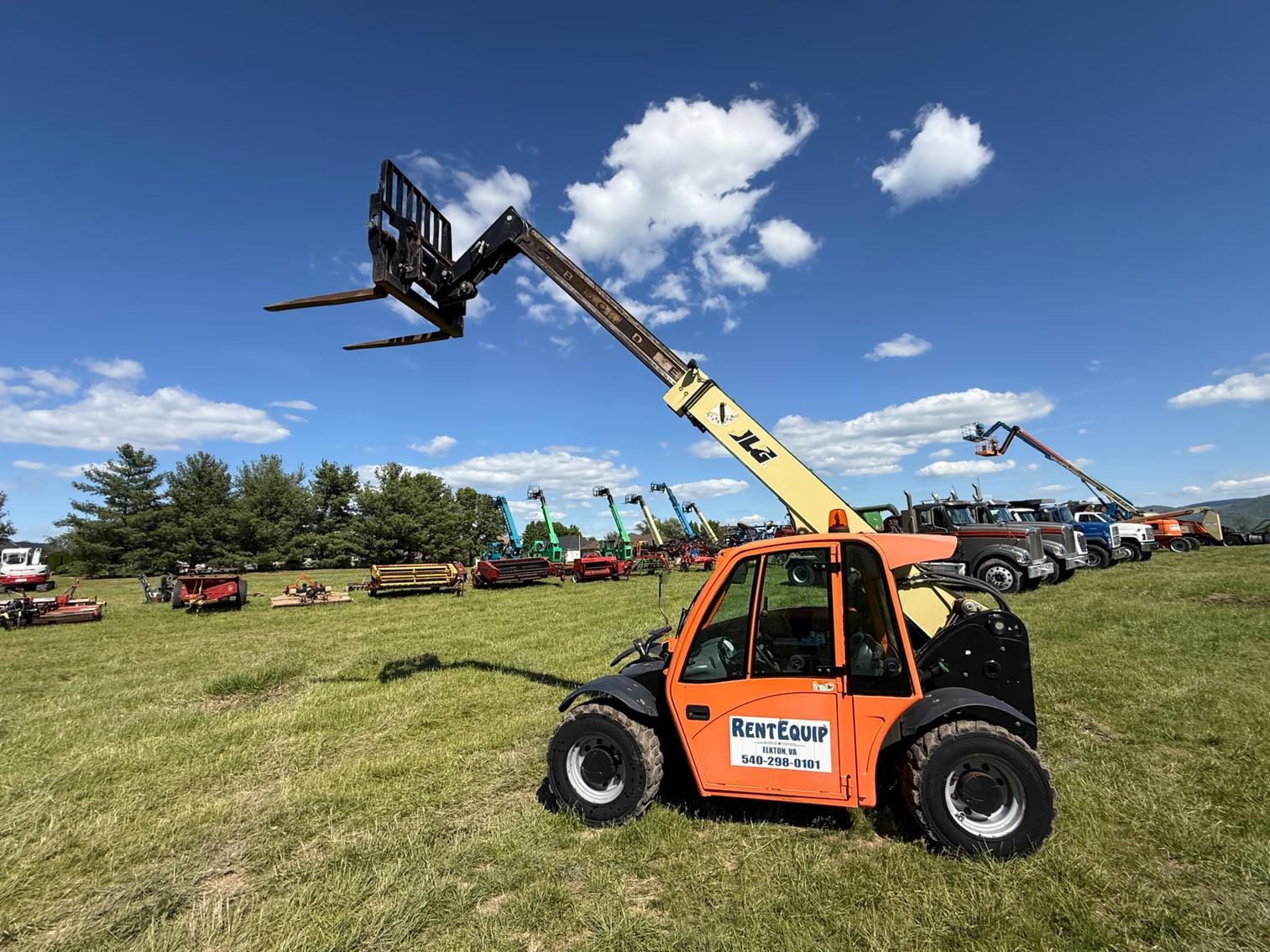 2016 JLG G5-18A Equipment Image0