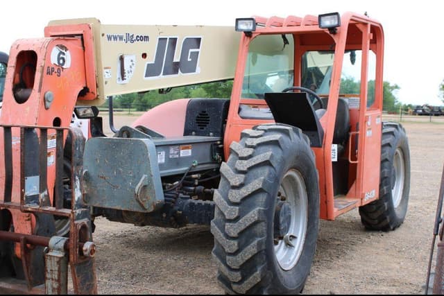 Image of JLG G6-42A equipment image 1