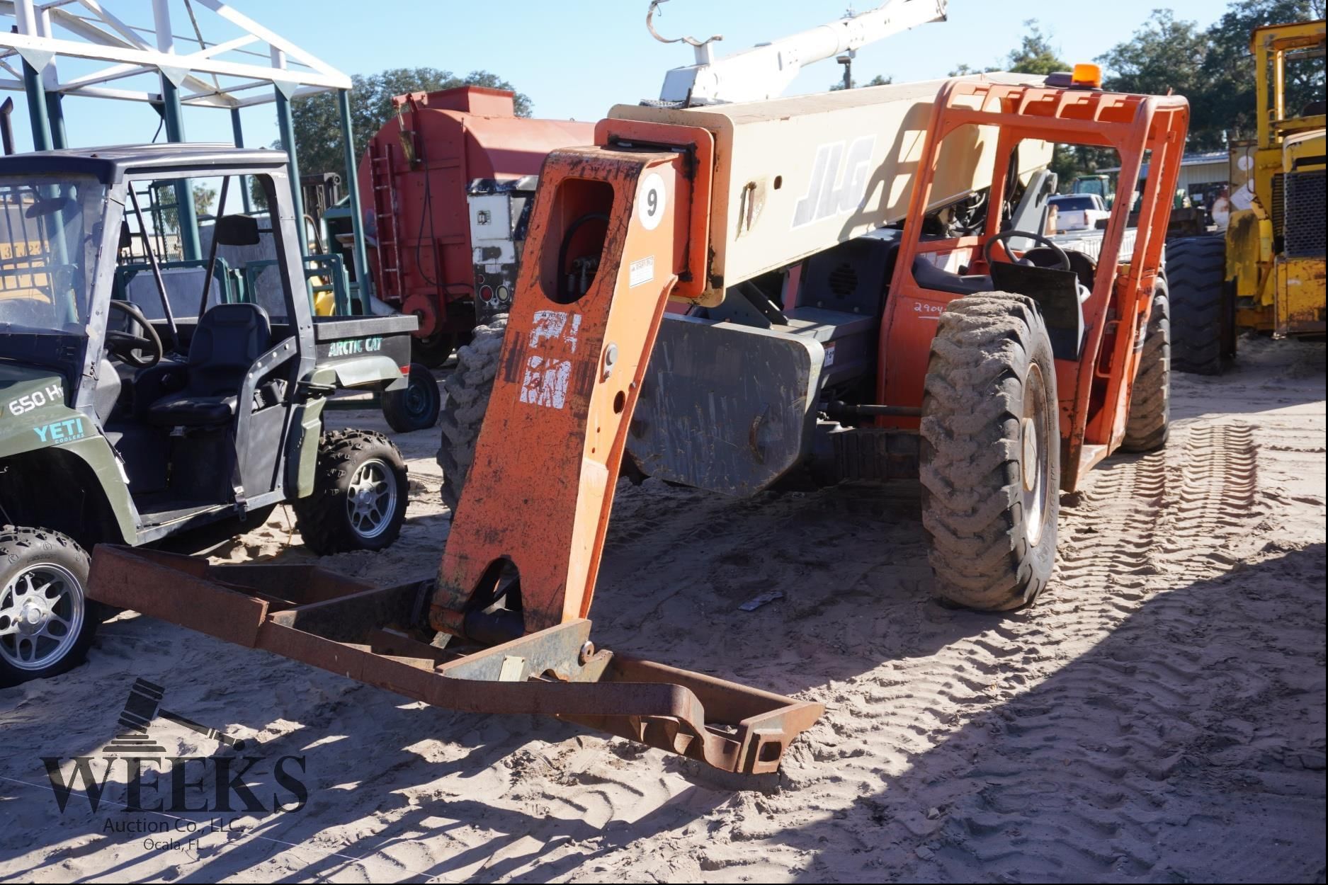 JLG G9-43A Equipment Image0