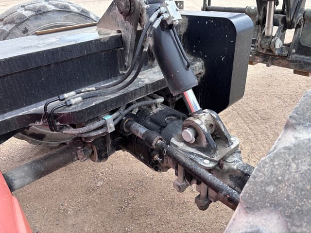 Image of JLG G9-43A equipment image 4