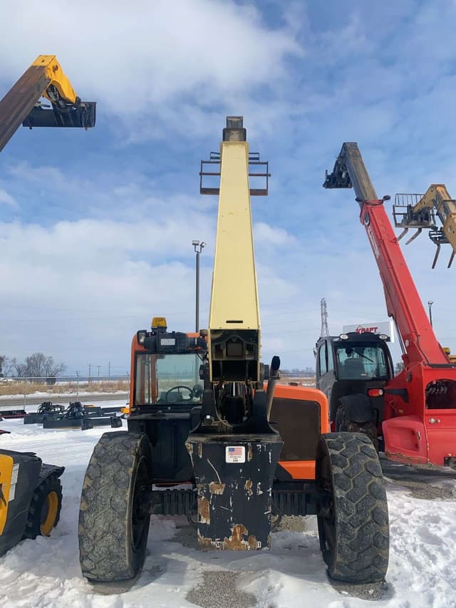 Image of JLG G9-43A equipment image 4