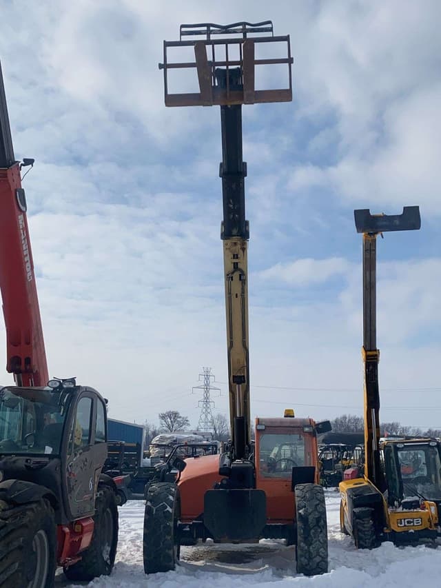 Image of JLG G9-43A equipment image 1