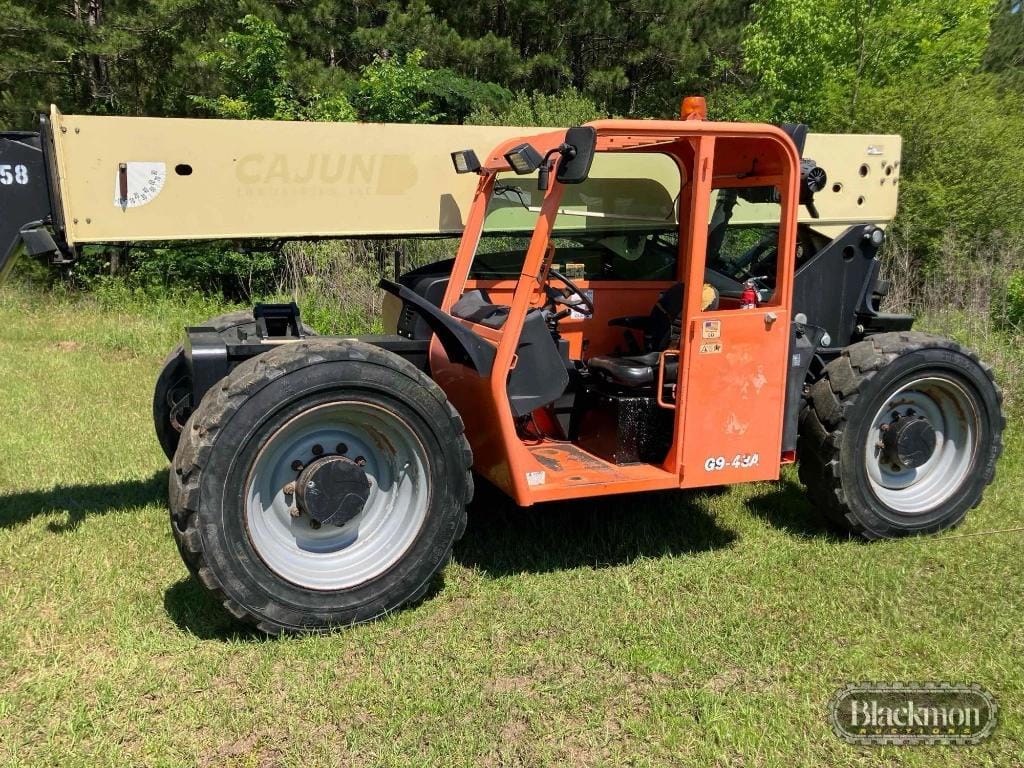 JLG G9-43A Equipment Image0