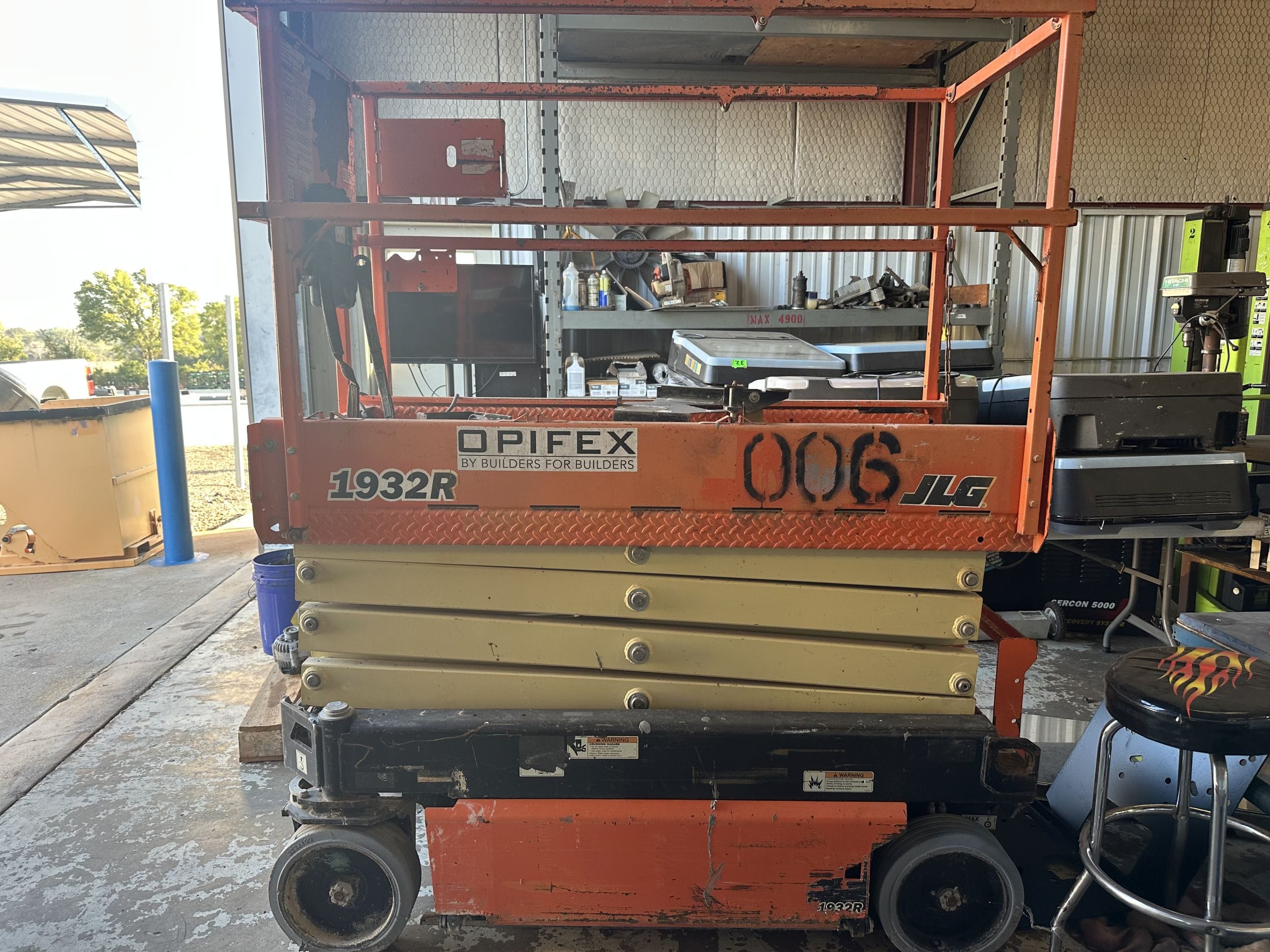 JLG 1932R  Equipment Image0