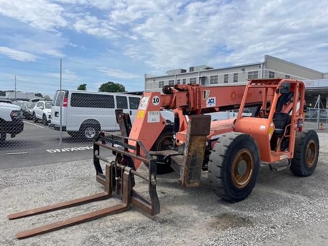 Image of JLG 10054 equipment image 3