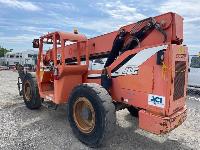 Image of JLG 10054 equipment image 2