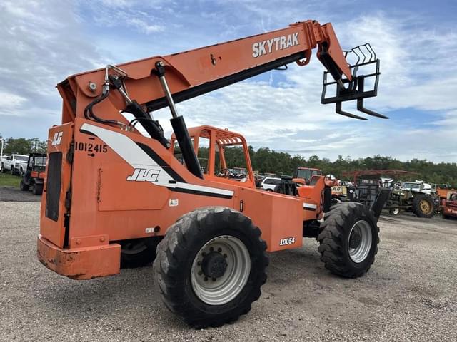 Image of JLG 10054 equipment image 2