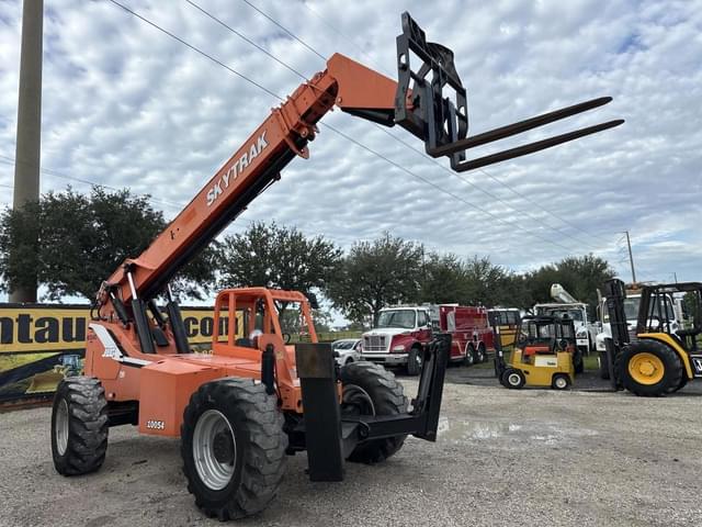 Image of JLG 10054 equipment image 4
