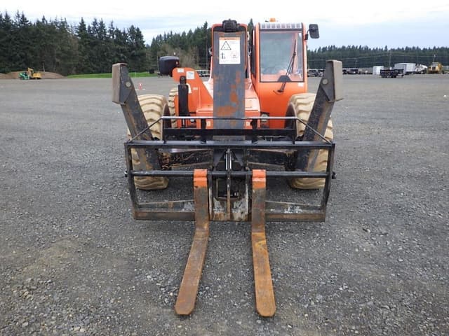 Image of JLG 10054 equipment image 1