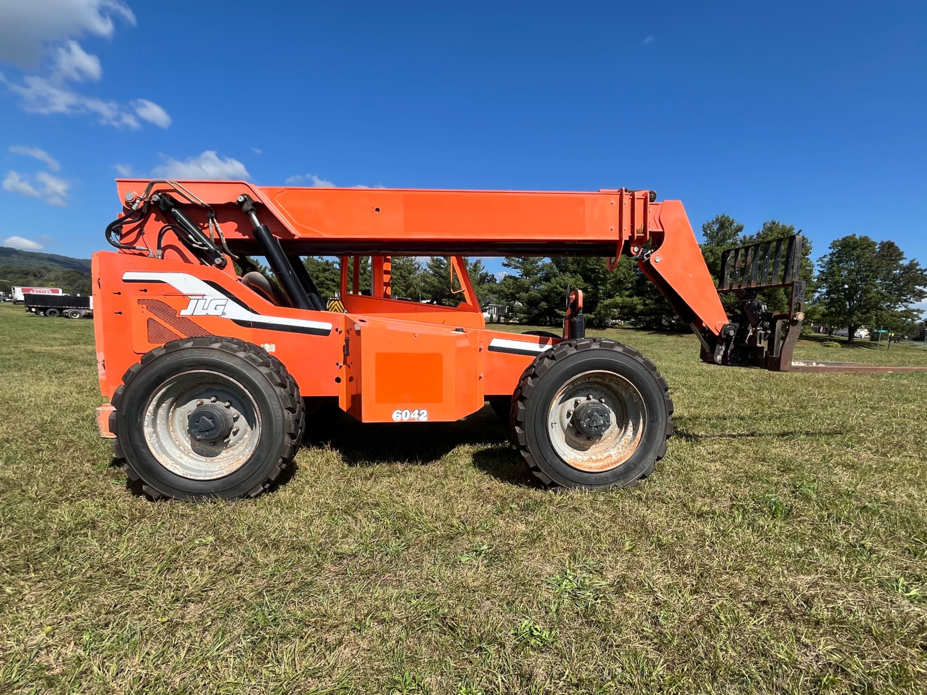 JLG 6042 Equipment Image0