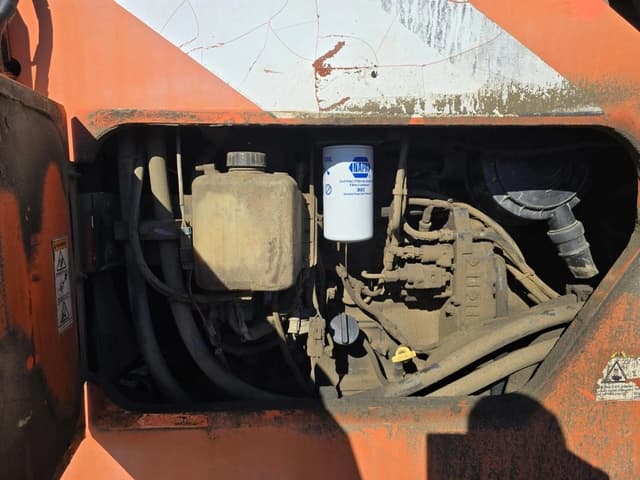 Image of JLG 8042 equipment image 3