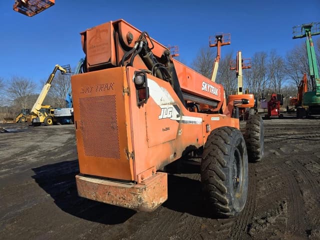 Image of JLG 8042 equipment image 4