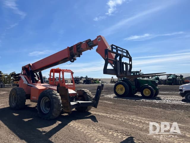Image of JLG 10054 equipment image 4