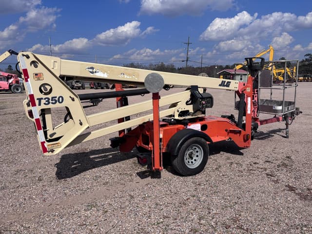 Image of JLG T-350 equipment image 1