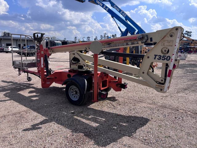 Image of JLG T-350 equipment image 3