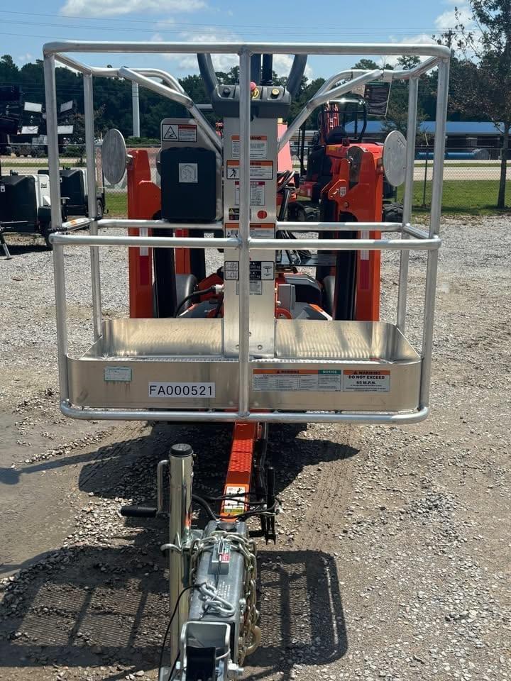Image of JLG T350 Primary Image