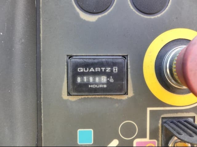 Image of JLG T350 equipment image 4