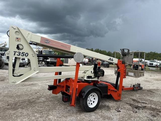 Image of JLG T350 equipment image 2